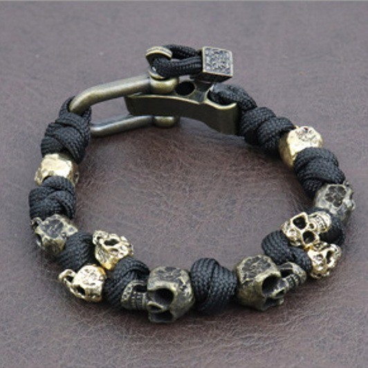 Stylish Halloween Skull Jewelry Premium Paracord Bracelet for Men - Handmade Punk Hiphop Woven Accessory - Image 4