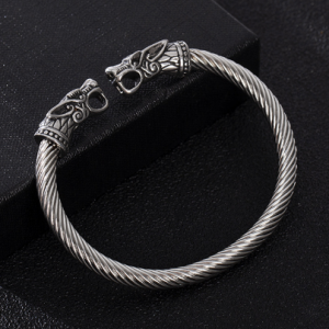 Asgard Grey Wolf's Head Torc Bracelet - Handcrafted Elegance and Style