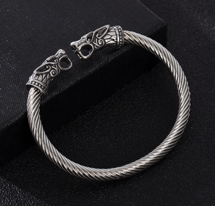 Asgard Grey Wolf's Head Torc Bracelet - Handcrafted Elegance and Style