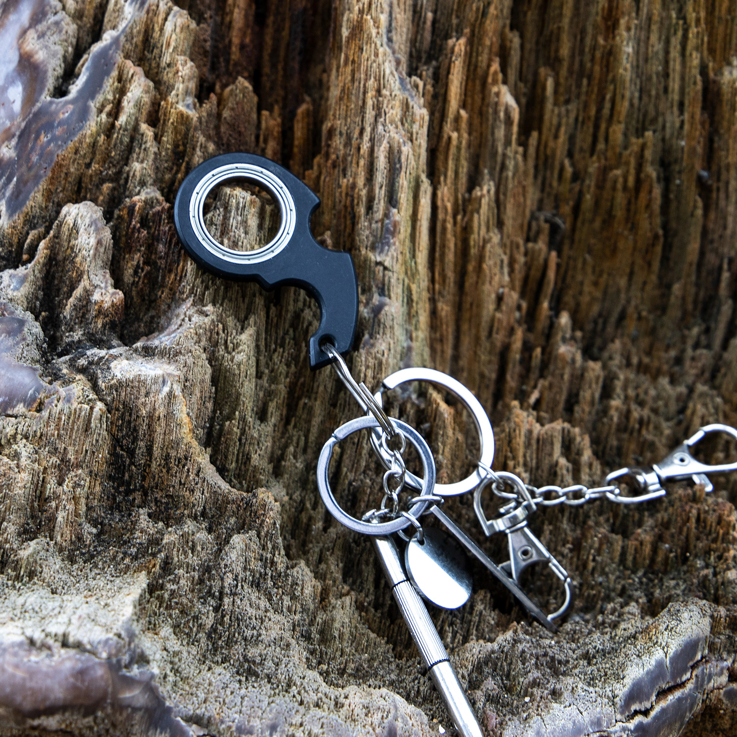 Creative Fidget Spinner Keychain - Hand Spinner Anti-Anxiety Toy & Stress Reliever, Kids' Finger Spinner & Bottle Opener - Image 7