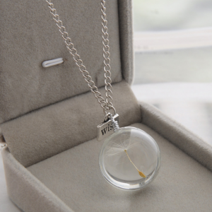 Stylish Dandelion Pendant - Elegant Fashion Jewelry for Every Occasion