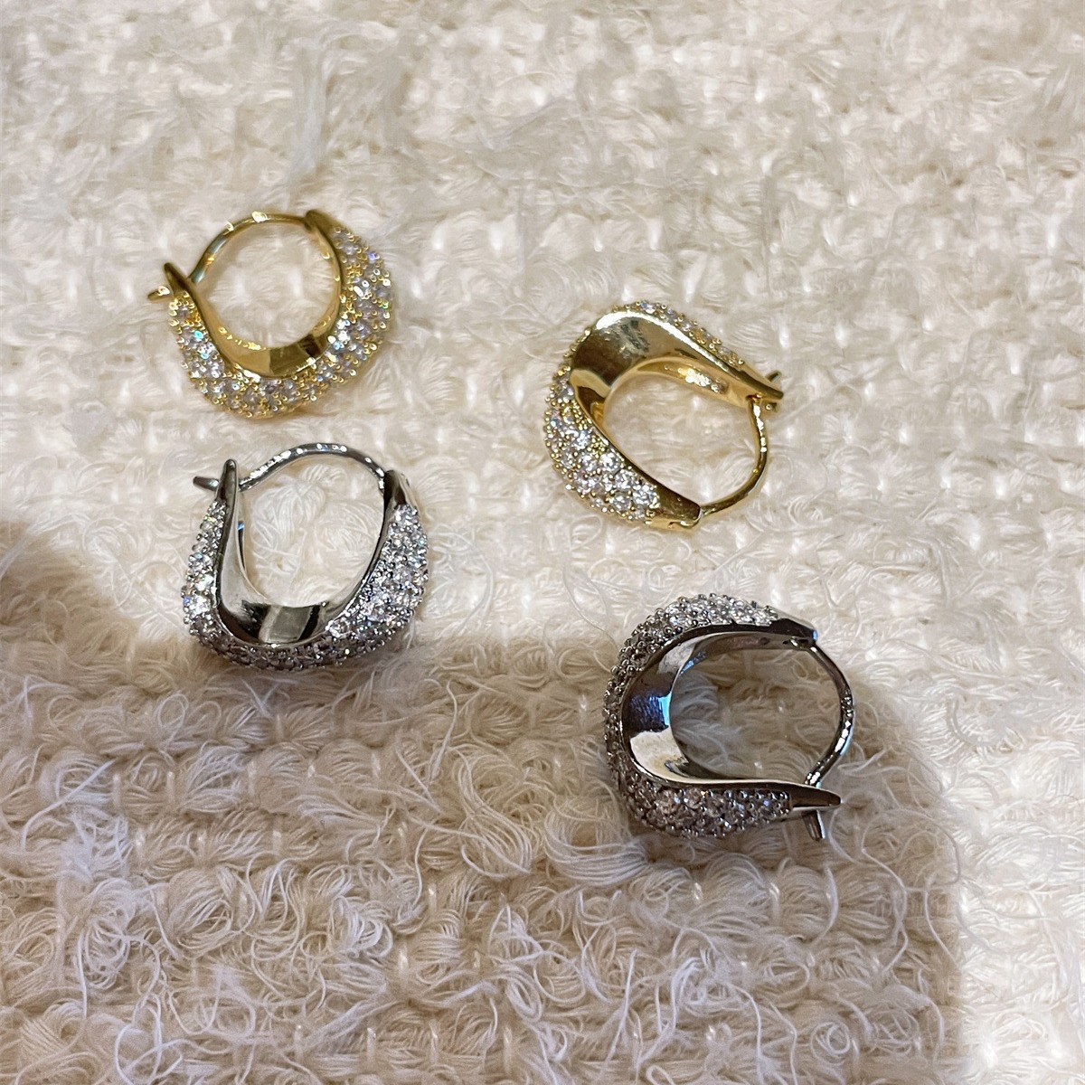 High-Quality 925 Silver Needle Earrings with Zircon for Women - Image 4