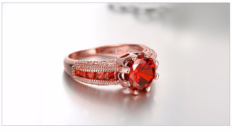 Stylish Rhinestone Zircon Couple Ring for Fashion-Forward Individuals - Image 5