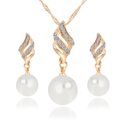 Elegant Pearl Stud Necklace Set for Timeless Style and Sophistication