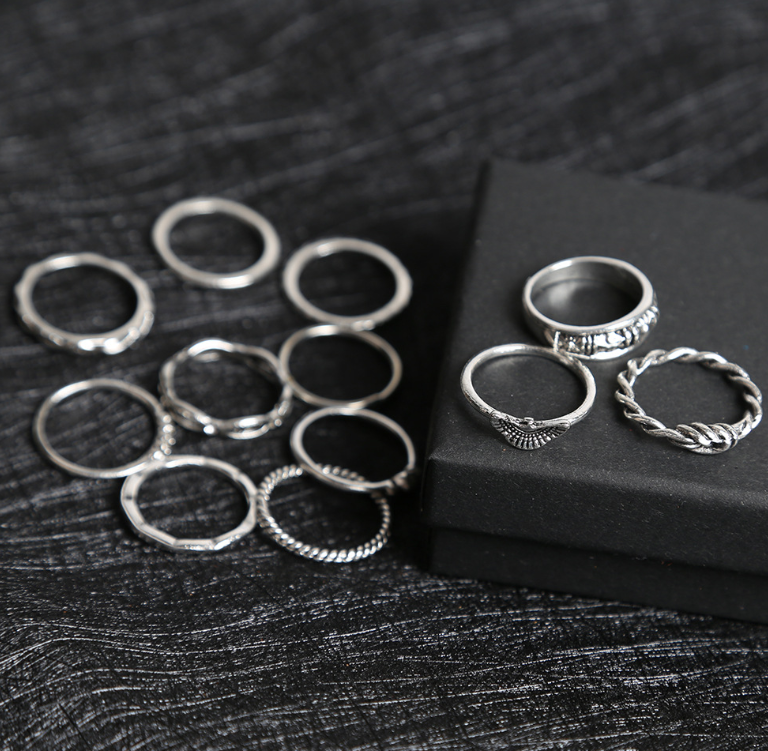 Captivating Solstice Ring Set for Stunning Elegance and Style
