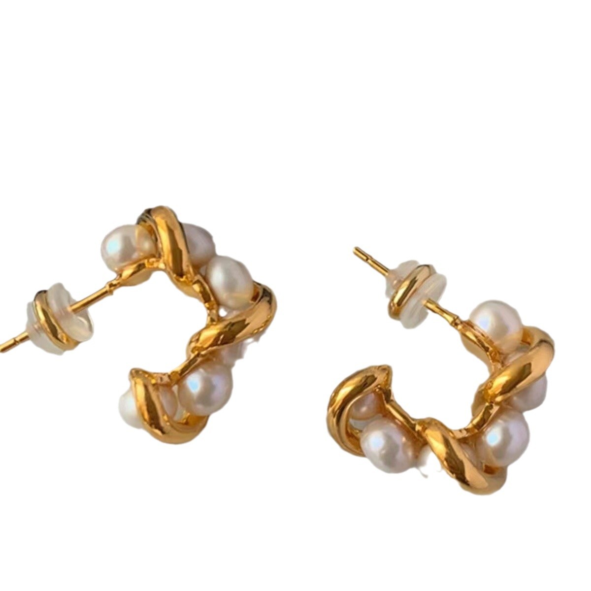 Stylish Silver Needle Fashion Winding Pearl Earrings for Elegant Look - Image 5