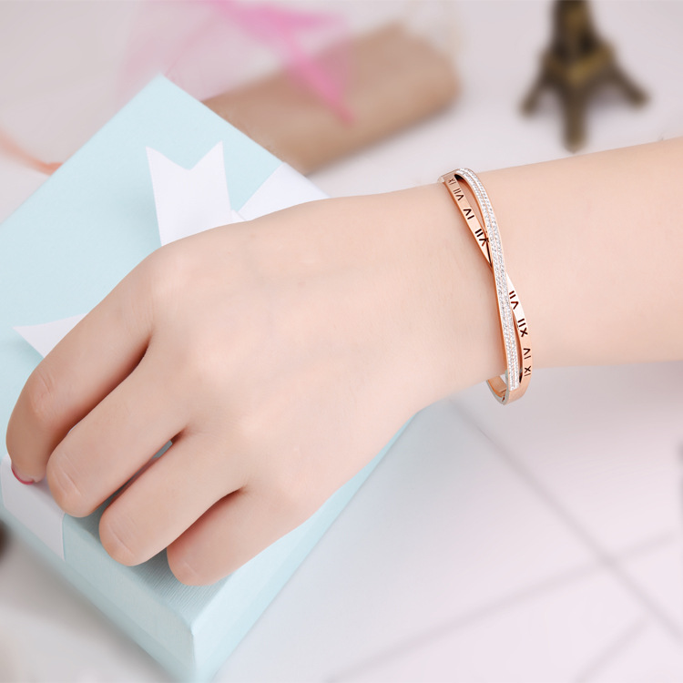 Trendy Women's Roman Word Diamond Bracelet - Hot Style Jewelry Accessory