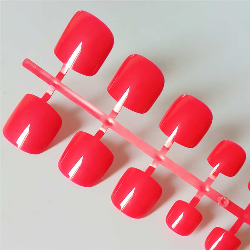 Vibrant Green Acrylic Square Press-On Fake Toe Nails for Stunning Looks - Image 6