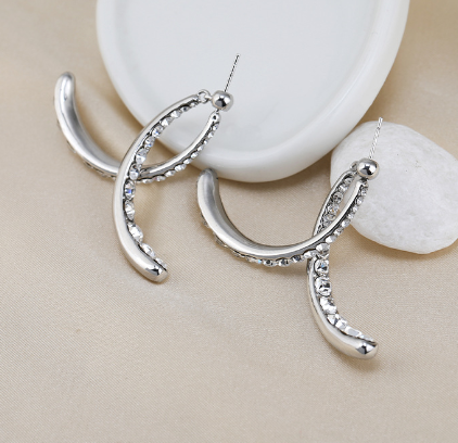 Elegant and Minimalist Cross Earrings for Timeless Style - Image 8