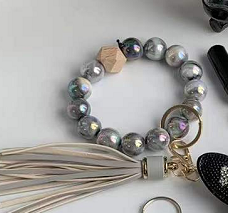 Stylish Multi-Functional Jewelry Bracelet for Every Occasion - Image 16