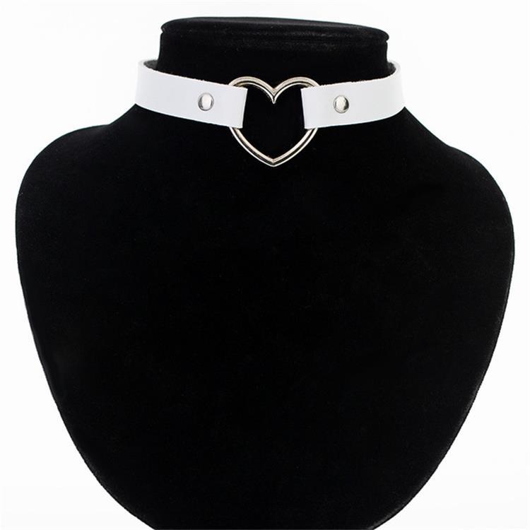 Stylish Punk Leather Necklace for Bold Fashion Statements