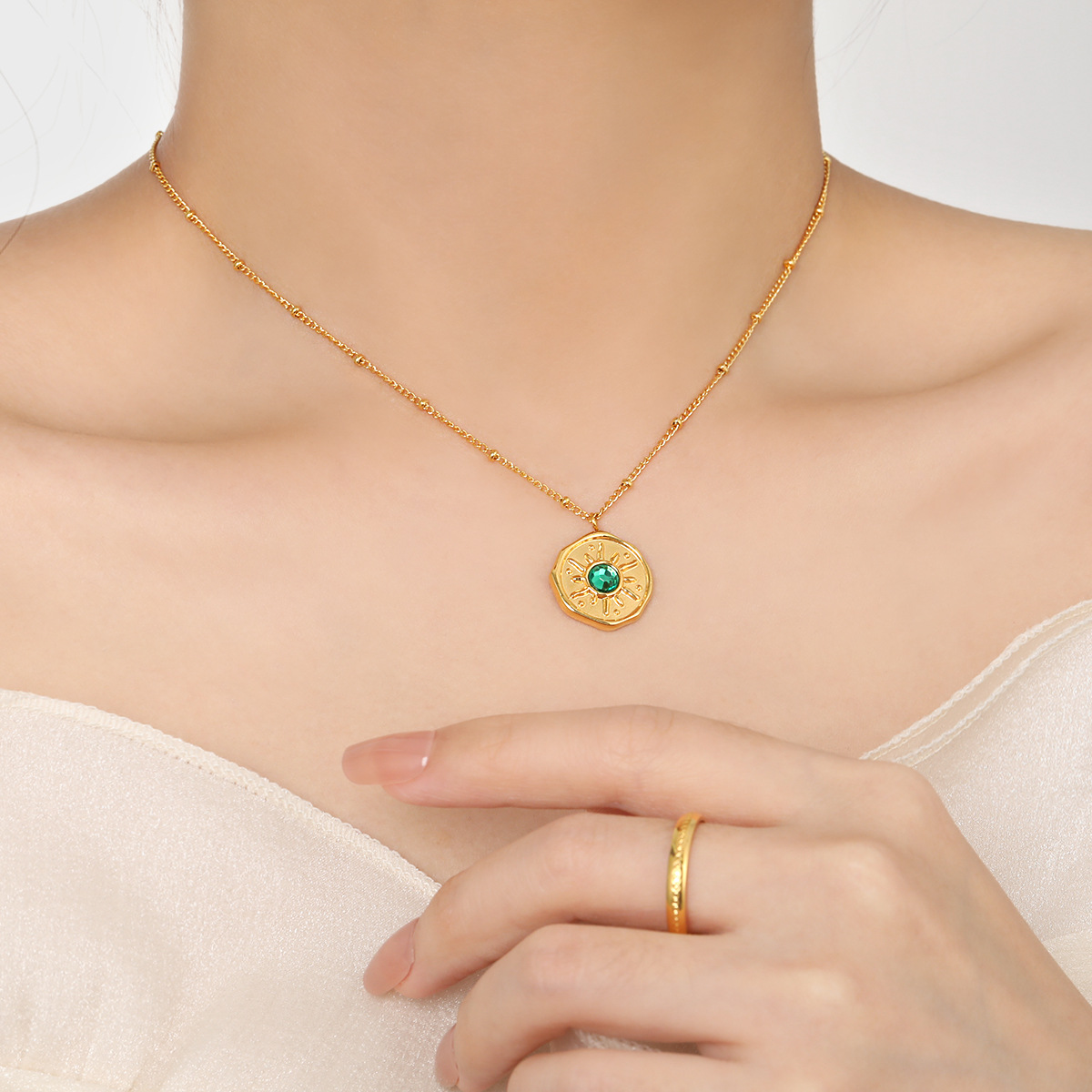 Affordable Luxury High-Grade Titanium Steel Clavicle Chain with Personality - Image 5