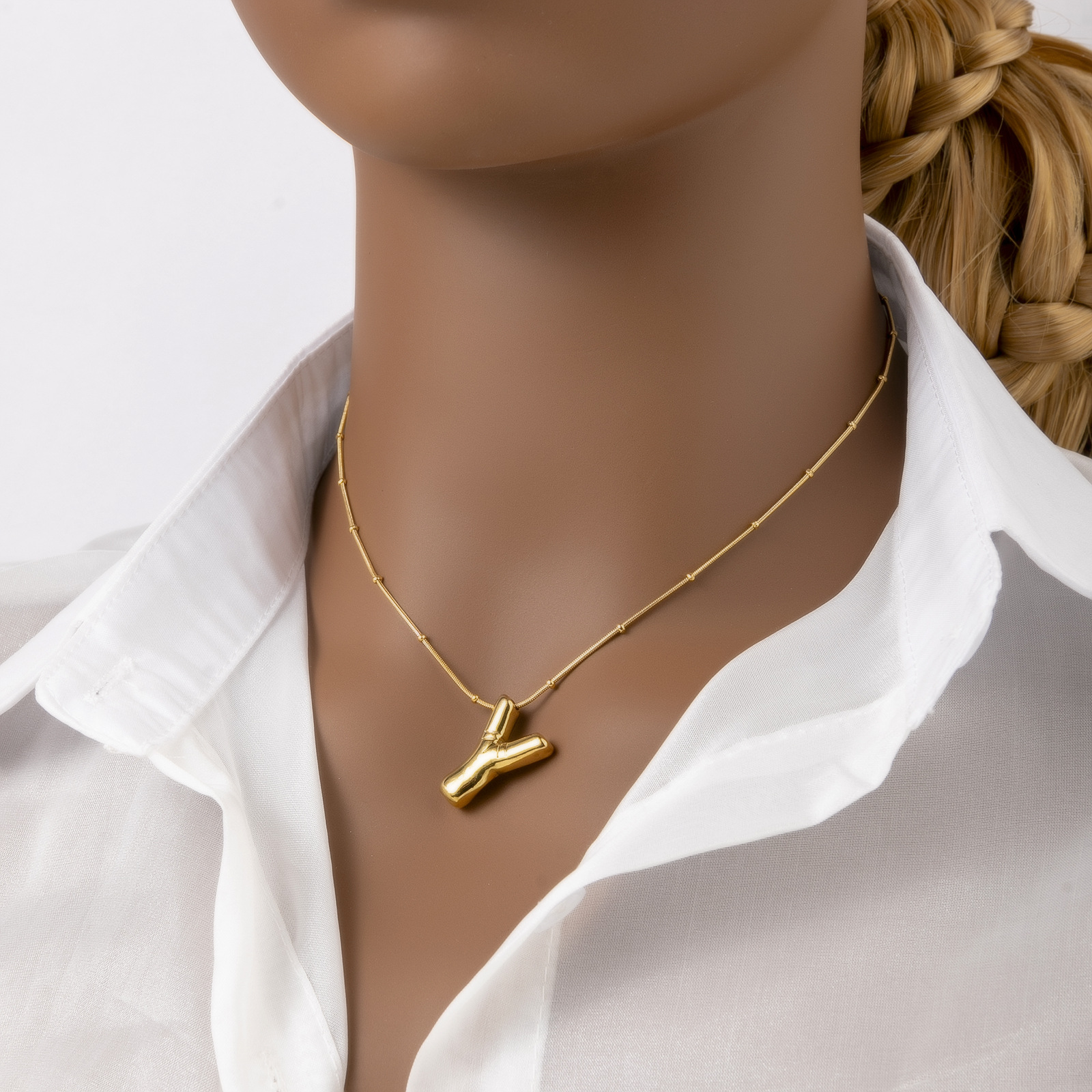 Women's Gold-Plated Stainless Steel Necklace with 26 Letters - Simple Elegance - Image 11