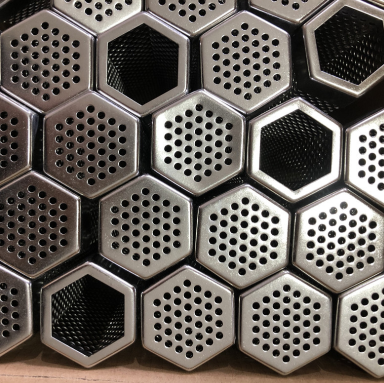 Premium Stainless Steel Smoke Pipe Barbecue Tray Holder Accessories for Grilling - Image 3