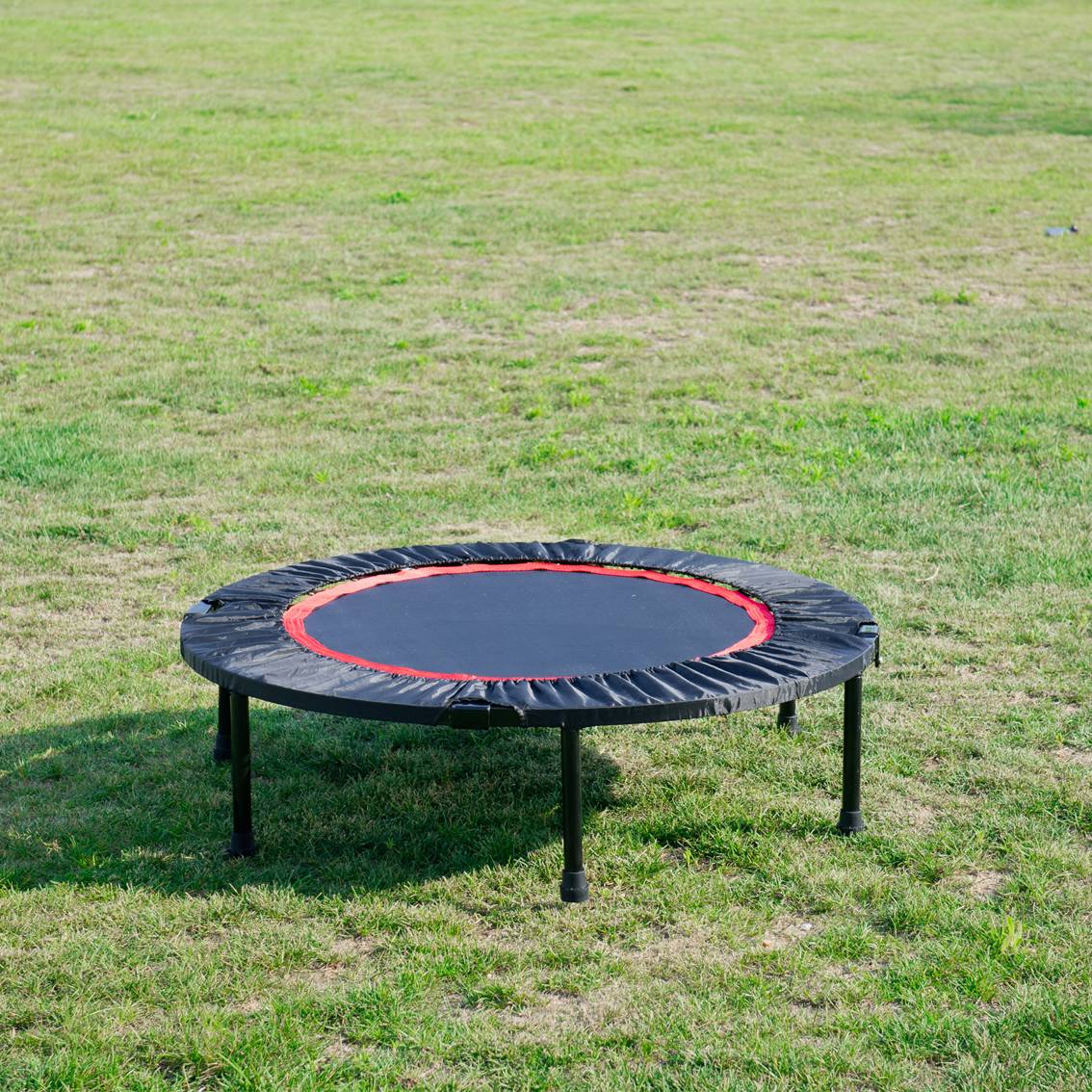 40 Inch Mini Exercise Trampoline - Indoor Fitness Rebounder with Safety Pad - Image 7