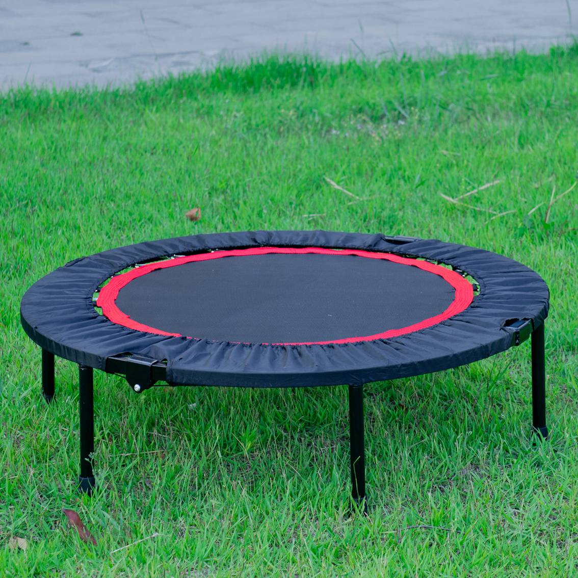 40 Inch Mini Exercise Trampoline - Indoor Fitness Rebounder with Safety Pad - Image 13