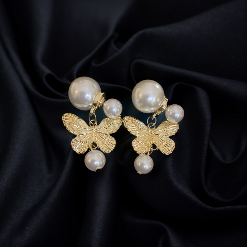Vintage Butterfly Pearl Stud Earrings - Dual-Wear Style for Elegant Looks