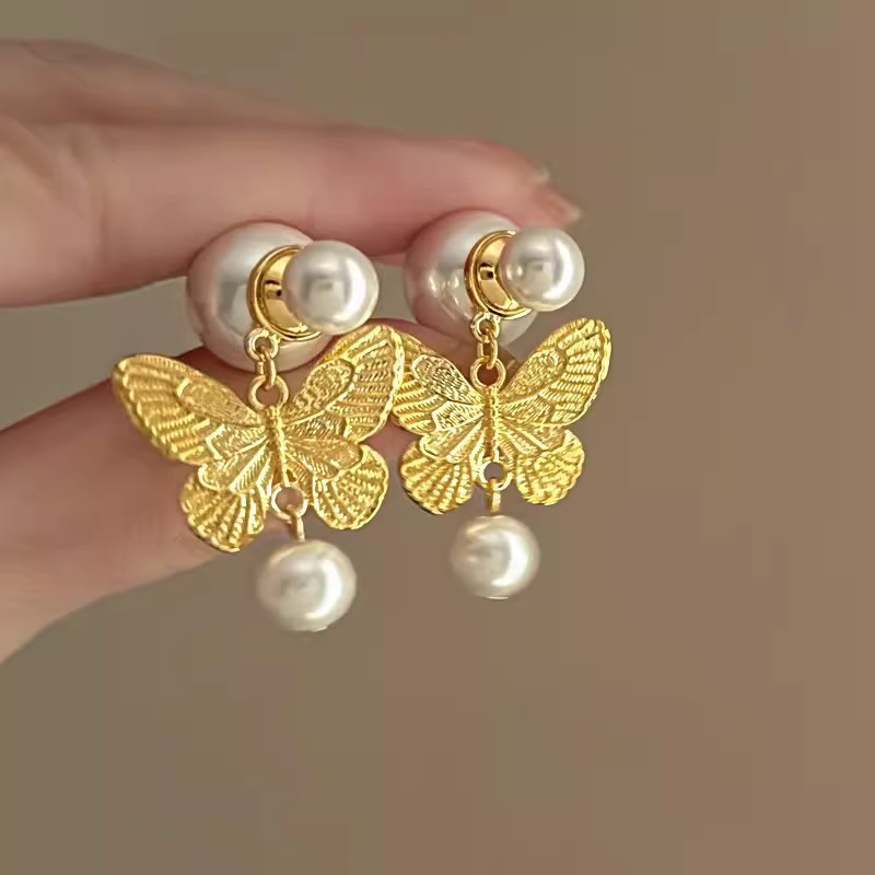 Vintage Butterfly Pearl Stud Earrings - Dual-Wear Style for Elegant Looks - Image 2
