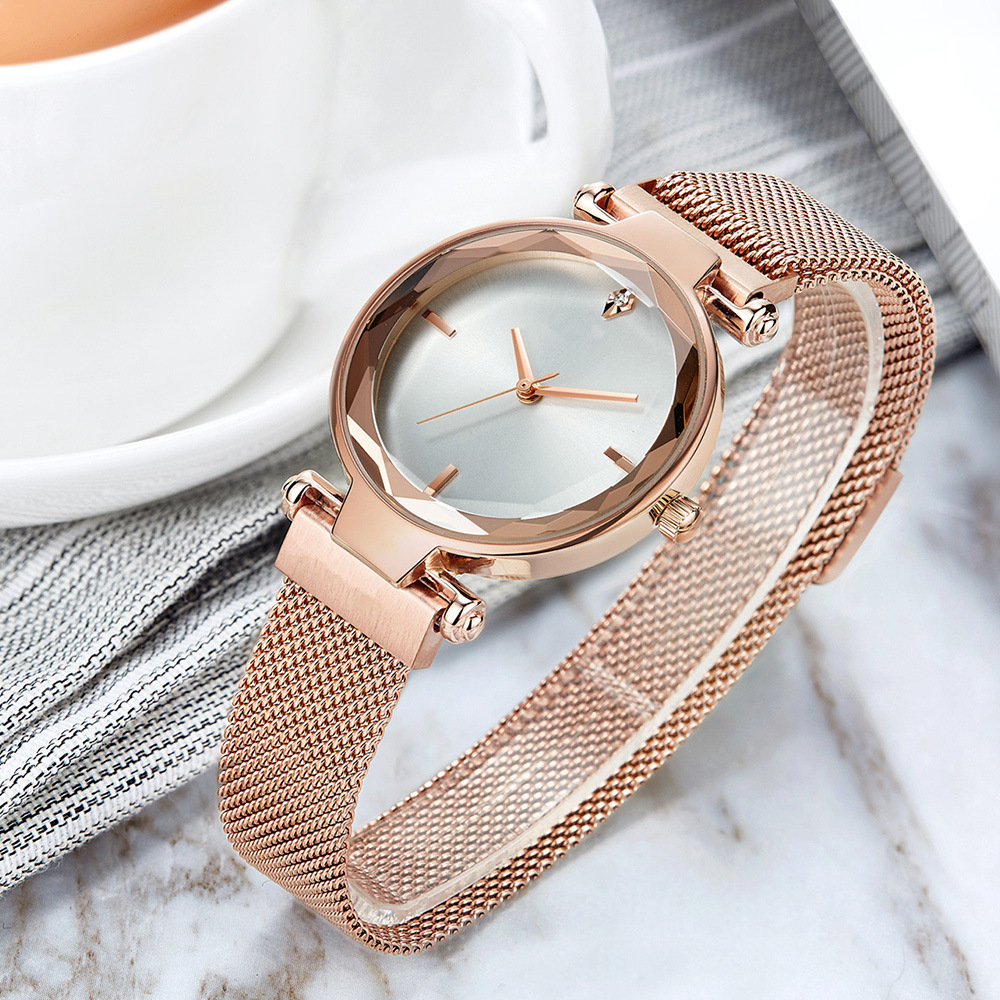 Stylish Women's Fashion: Unique Net Design with Quartz Watch - Image 8