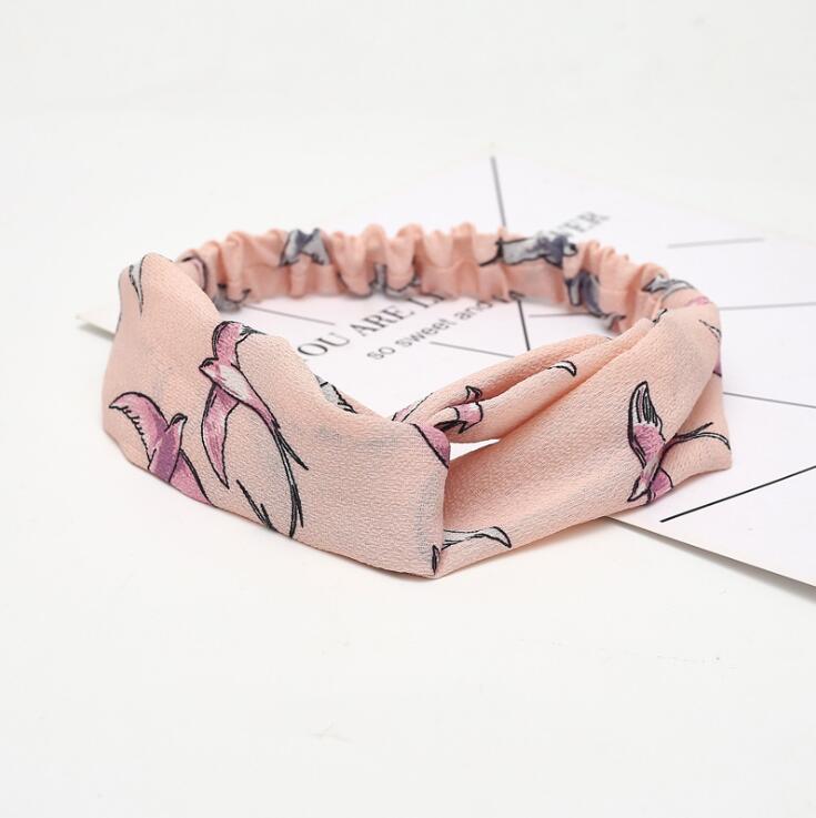 Vintage-Inspired Women's Printed Headband for Retro Style Enthusiasts - Image 7