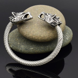 Asgard Handcrafted Large Grey Wolf Head Torc Bracelet in Stainless Steel