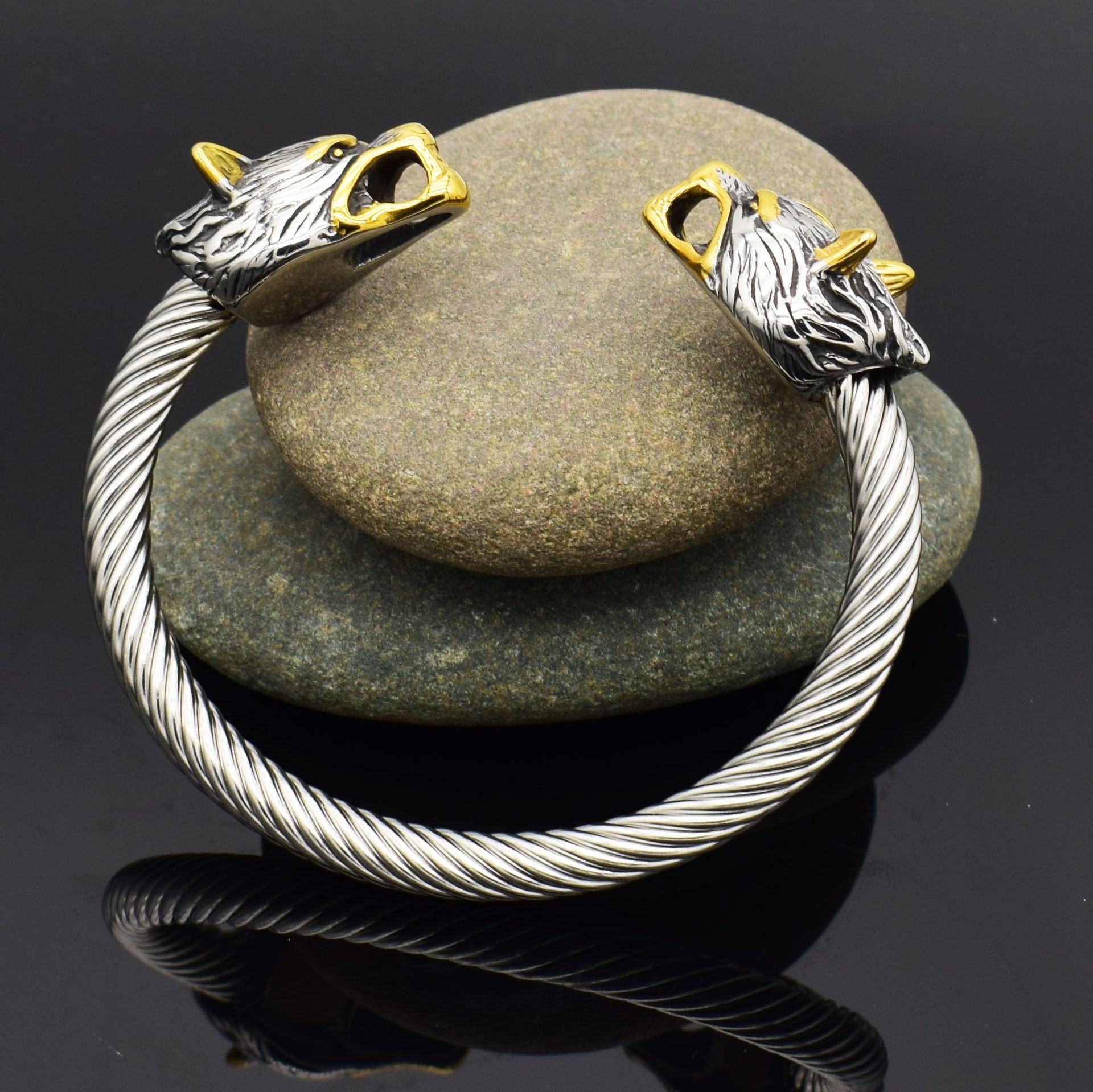 Asgard Handcrafted Large Grey Wolf Head Torc Bracelet in Stainless Steel - Image 2