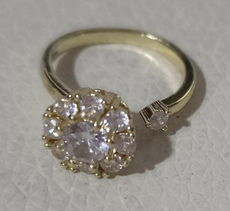 Trendy Yu Hao Jewelry: High-Speed Rotating Zircon Ring with Micro-Inlay - Image 6