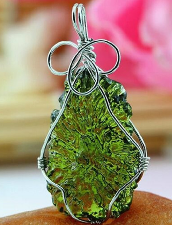 Stunning Meteorite Inlaid Pendant - Unique Jewelry for Cosmic Enthusiasts - Image 4