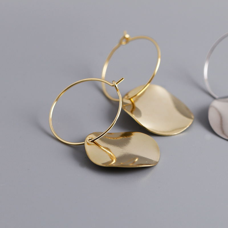 Stylish Hoop Earrings for Women - Elegant Jewelry for Every Occasion