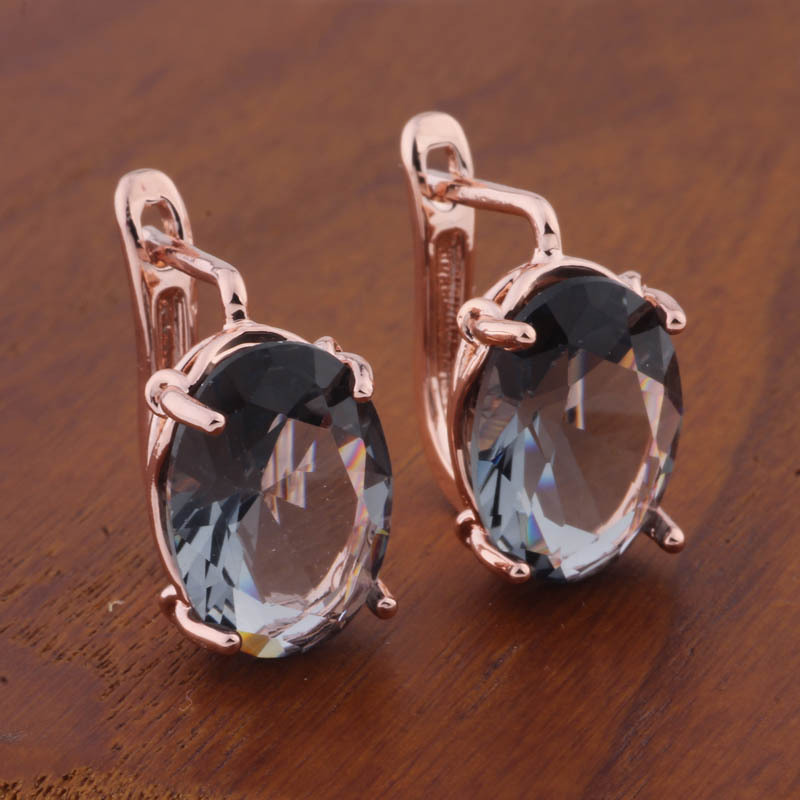 Charming Retro 1014 Oval European & American Ear Clip for a Romantic Look - Image 2