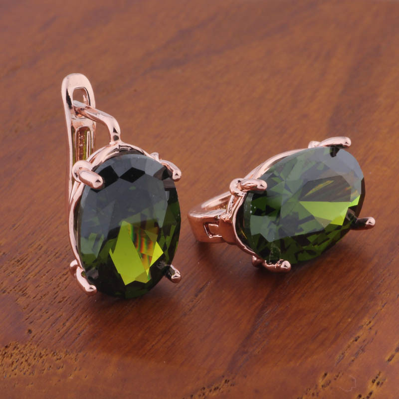 Charming Retro 1014 Oval European & American Ear Clip for a Romantic Look - Image 4