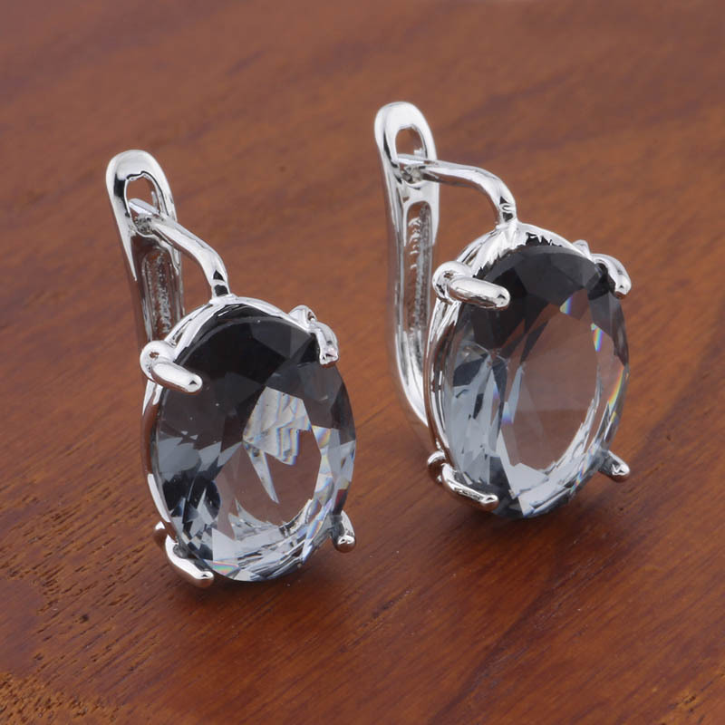 Charming Retro 1014 Oval European & American Ear Clip for a Romantic Look - Image 21