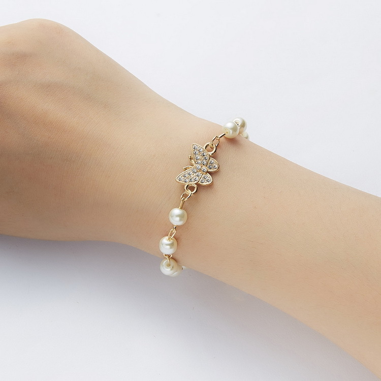Adjustable Multi-Style Hollow Rhinestone Pearl Bracelet for Every Occasion - Image 28