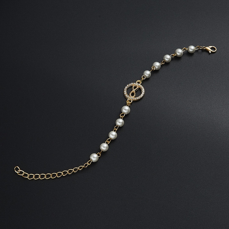 Adjustable Multi-Style Hollow Rhinestone Pearl Bracelet for Every Occasion - Image 36