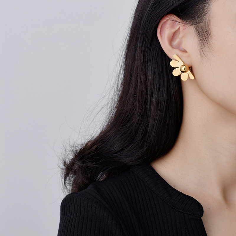 Elegant Silver Needle Vintage Petal Metal Flower Stud Earrings for Timeless Style - Image 5