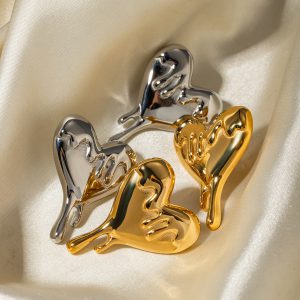 18K Gold Stainless Steel Heart-Shaped Melting Love Earrings for Elegance