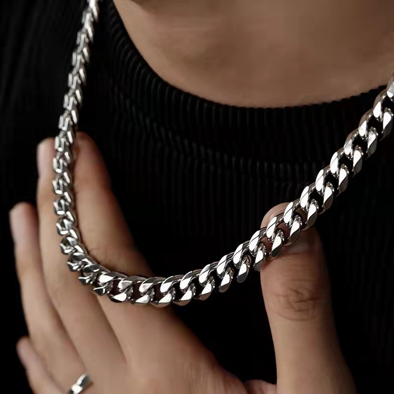 Stylish Cuban Chain Hip-hop Thick Six-sided Sweater Chain - Fade Resistant - Image 3