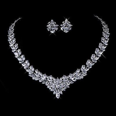 Zircon Flower Stud Necklace Set - Elegant Jewelry for Any Occasion - Image 2