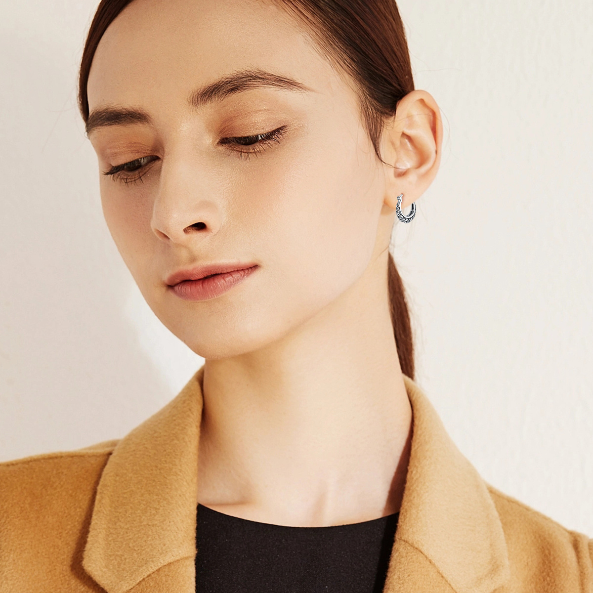 925 Sterling Silver Celtic Knot Vintage Hoop Earrings - Timeless Elegance - Image 2